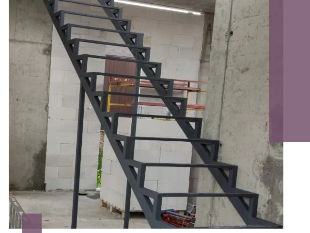 Демонтаж металлических лестниц в Прокопьевске быстро и безопасно