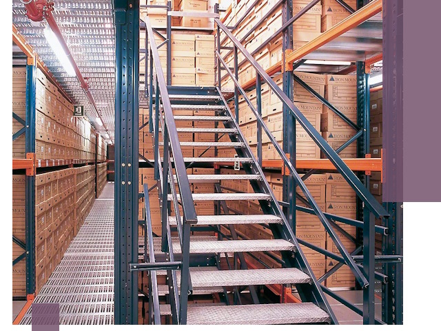 Лестницы складские прочные и безопасные под ключ в Прокопьевске