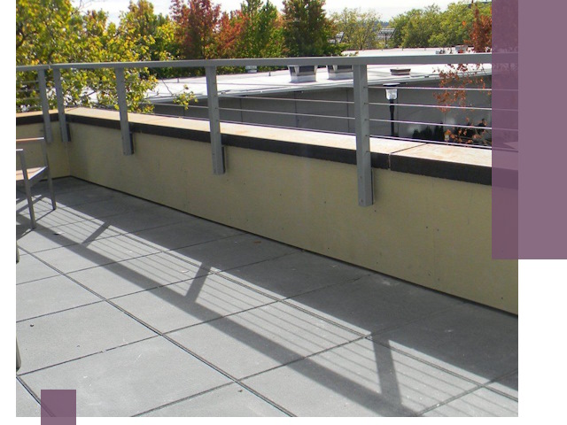 Металлические парапеты под ключ в Прокопьевске: монтаж и изготовление